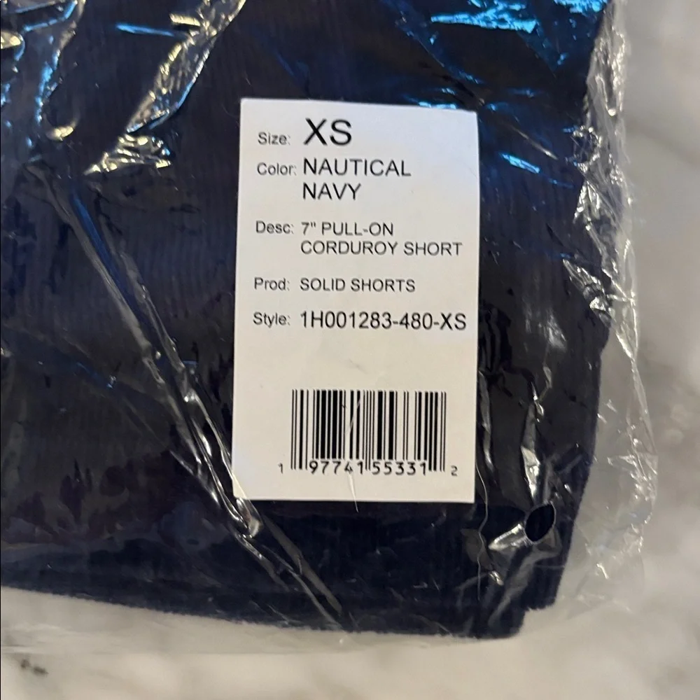 Vineyard Vines navy blue corduroy pull-on short NWT